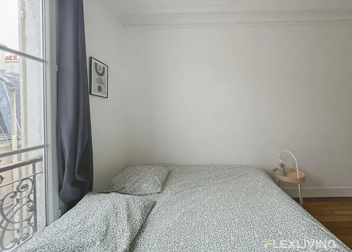 Flexliving - Whole Flat - Lemoine Apartment *