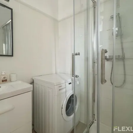 Flexliving - Whole Flat - Lemoine Daire